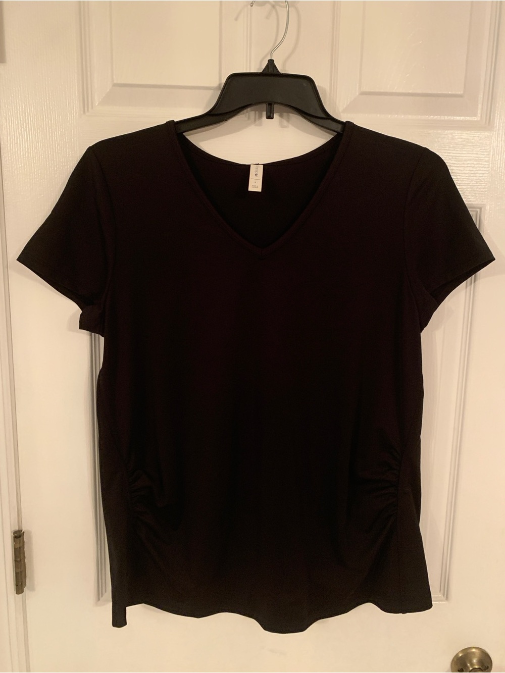 Ideology Maternity Black V-Neck Top Large NWT